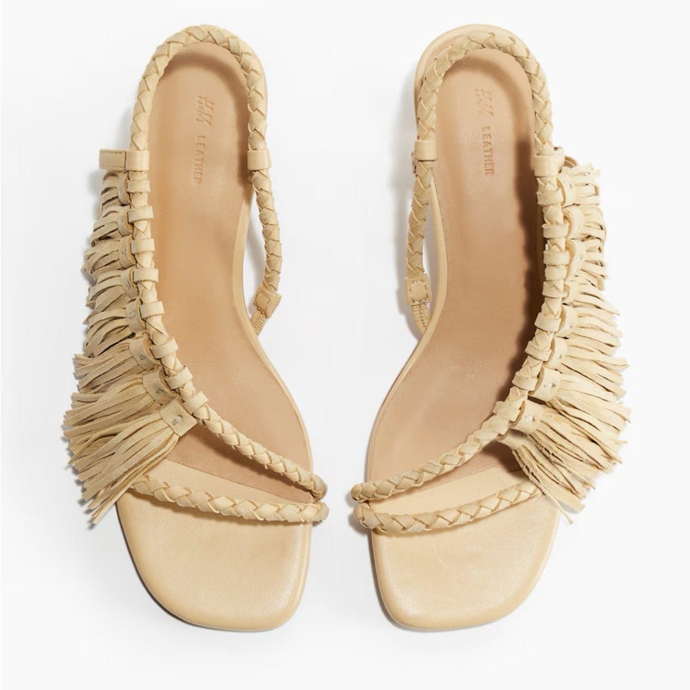 H&M Beige Sandals with Ruched Detail they are sold out